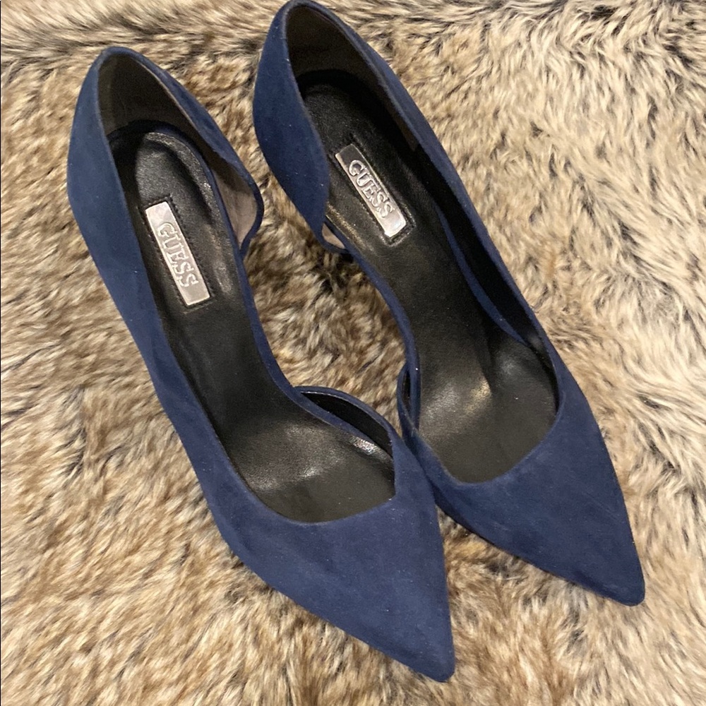 GUESS Women's Blue Suede Pumps